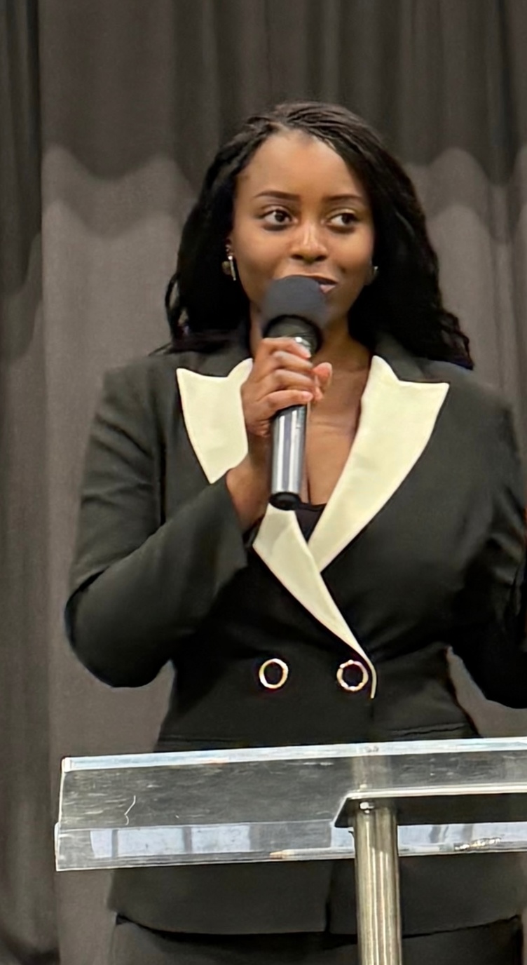 Thesia Kouloungou-Nkoula, founder of MT1L